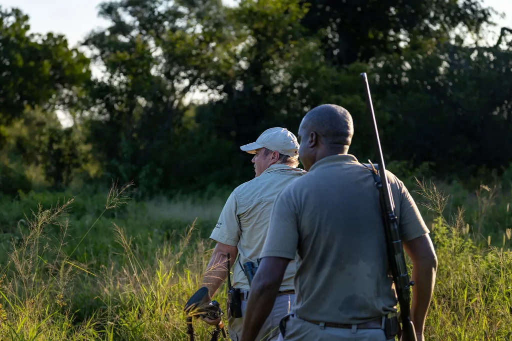 1800px-2026-seolo-africa-rws-walking-safari-42